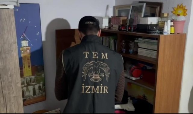 İzmir'de FETÖ şüphelilerine yönelik operasyon: 19 gözaltı