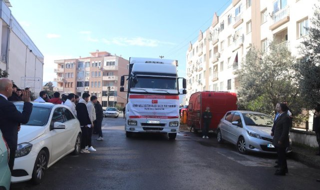 İzmir İl Milli Eğitim Müdürlüğünden Gazze’ye yardım tırı
