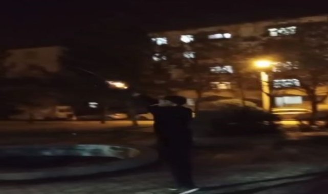 'Nerde bu benim diyen abiler' diyerek havaya ateş açtı