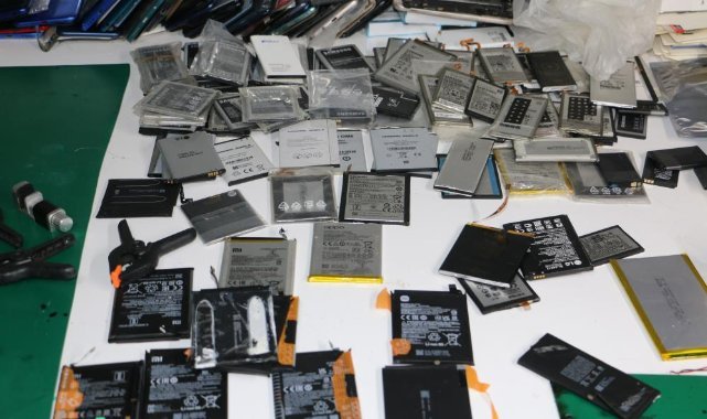 Telefonu şarja takıp uyuyanlar dikkat