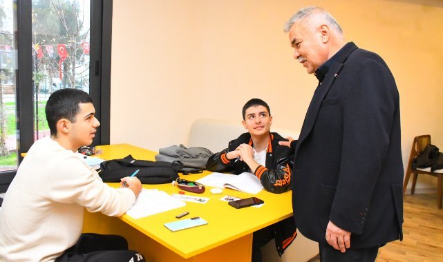 Torbalı Belediyesi İki Kitap Kafe daha açtı