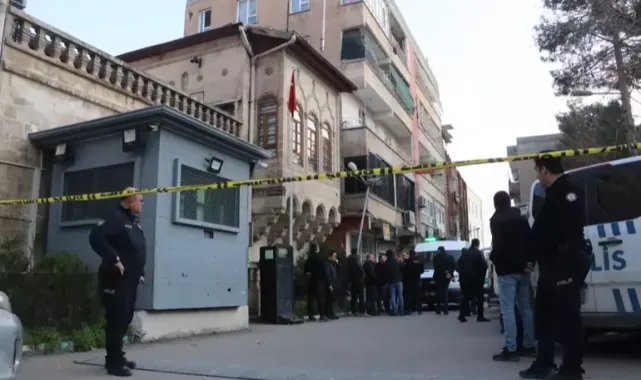 3 ay önce boşandığı eski eşini vurup intihar etti; toprağa verildiler