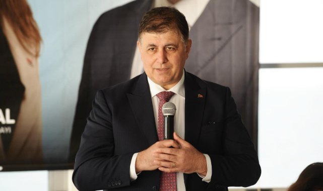 Başkan Tugay'dan AKP'nin Körfez tüp geçişi projesine eleştiri