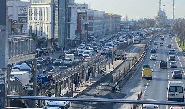 Beşyol metrobüs durağı üst geçit çalışmaları nedeniyle 45 gün hizmet veremeyecek