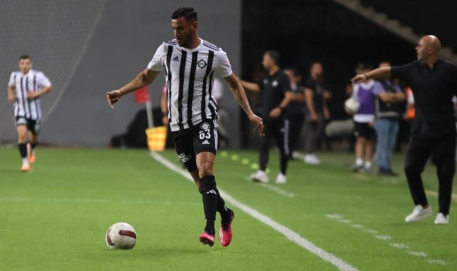 Deniz Kadah: “Futbolu bırakmayı düşündüm”