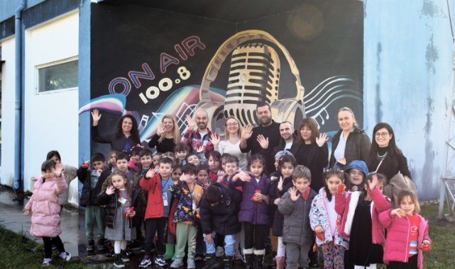 Egeli miniklerden Radyo Ege Kampüs’e anlamlı ziyaret