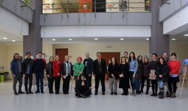 EÜ İletişim Fakültesinde “Uluslararası Kolaj Sergisi” açıldı