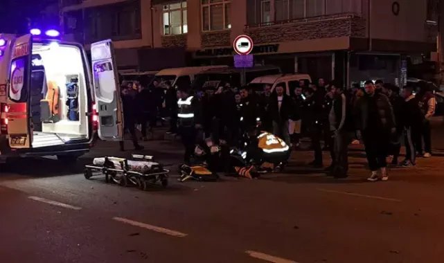 Hafif ticari aracın çarptığı motosikletli kurye ağır yaralandı