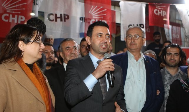 İrfan Önal seçim ofisi açılışında konuştu: ‘Halkla beraber kentin refahı için çalışacağız’