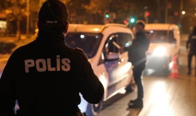 İzmir'de asayiş uygulamalarında 95 şüpheli yakalandı