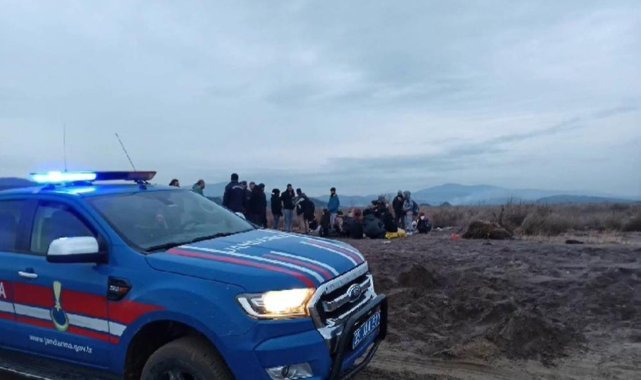 İzmir’de bin 383 düzensiz göçmen yakalandı, 25 organizatör tutuklandı