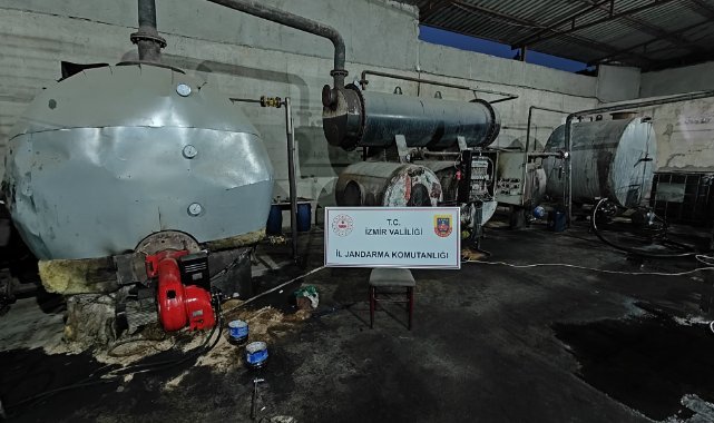 İzmir’de kaçakçılara baskın