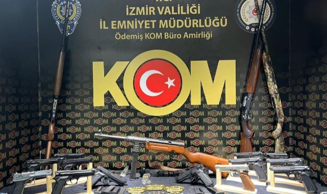 İzmir'de ruhsatsız silah operasyonu: 5 gözaltı