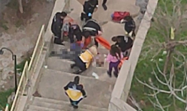 İzmir'de sırtından 4 kurşunla vurulan adam hayatını kaybetti