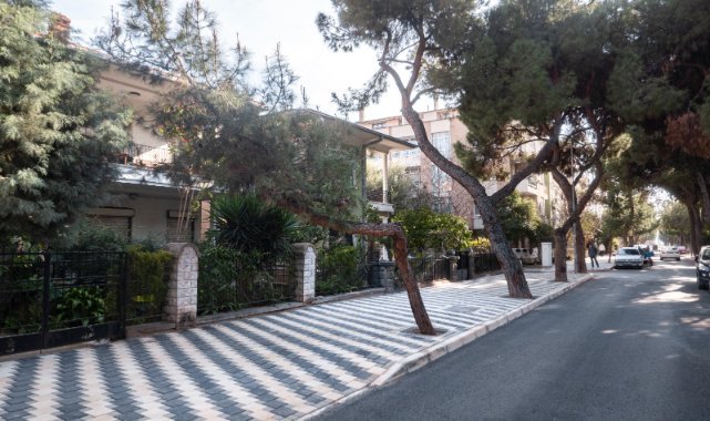 Karşıyaka Belediyesi'nden yollara modern dokunuş
