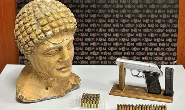 Tekirdağ’da, heykel başı ve sikke ele geçirildi; 2 gözaltı
