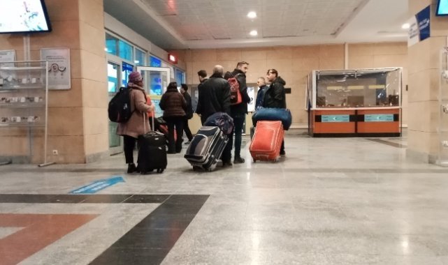 Tren bileti bulmak neredeyse imkânsız hale geldi, sefer sayıları yetmiyor