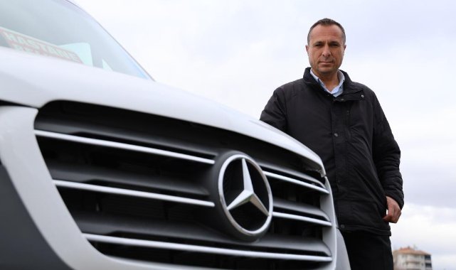 Aldığı sıfır Mercedes minibüs 4 gün sonra arızalandı, 5 kez servise gitti