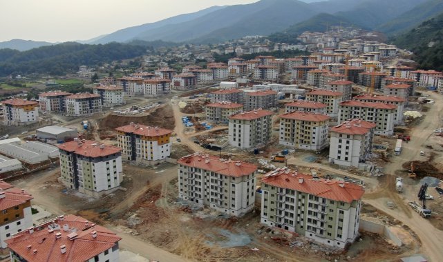 Asrın felaketinin haritadan sildiği Antakya’da adeta yeni bir şehir kuruldu