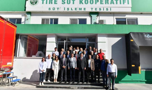 Başkan Cemil Tugay Tireli üreticiye moral oldu