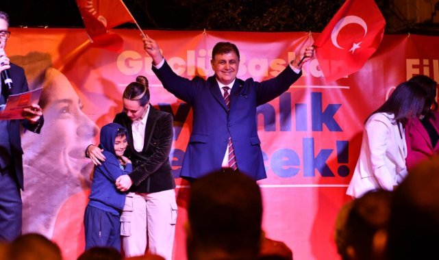 Başkan Tugay'dan 0-4 yaş arasında çocuğu olan kadınlara “Anne Kart” sözü