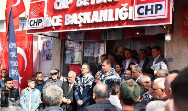 Başkan Tugay'dan Beydağ'a soğuk hava deposu ve greyder sözü
