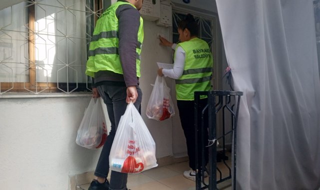 Bayraklı Belediyesinden 13 bin kişiye iftar paketi
