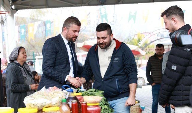 CHP'li Buca Belediye Başkan adayı Görkem Duman, hafta sonu köyleri ziyaret etti