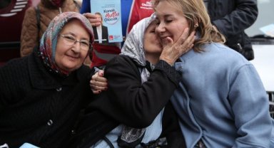 CHP’li Mutlu’dan kadınlara 8 Mart daveti: Eşit bir yaşamdan asla vazgeçmeyeceğiz
