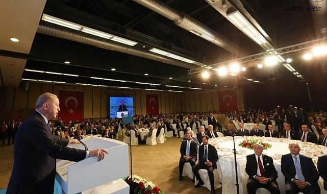 Cumhurbaşkanı Erdoğan, hain darbe girişiminde Marmaris’te kaldığı otelde, STK’larla buluştu