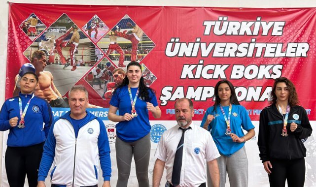 Egeli Sporcular Mersin’den şampiyonlukla döndü