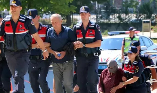 Husumetlisini torununun gözü önünde minibüsle ezerek öldüren sanık: Eşim araya girmeseydi o beni öldürmüştü