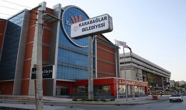 Karabağlar'da sandıklar açılıyor: İşte son durum