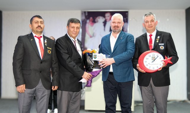 Menemen'de ilk iftar Şehit aileleri ve gazilerle