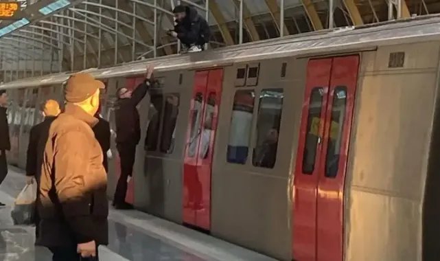 Metronun üzerine çıktı, seferler durdu