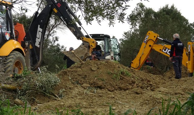 Çanakkale’deki toprak kaymasında göçük altında kalan 2 kişi hayatını kaybetti