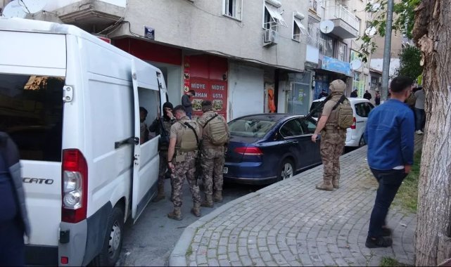 Eşini ve iki çocuğunu rehin alan firari hükümlü etkisiz hale getirildi