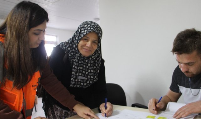 Hatay’da depremzedeler yeni evlerine kavuşuyor