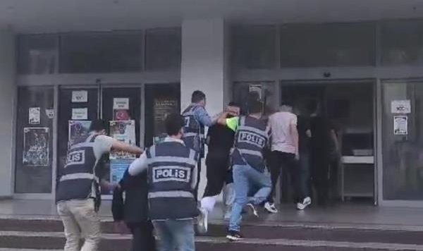 İzmir'de 3 kişiyi öldüresiye döven şüphelilerden 6’sı yakalandı