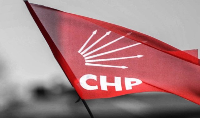İzmir'de AK Parti'li 4 belediye CHP'ye geçti