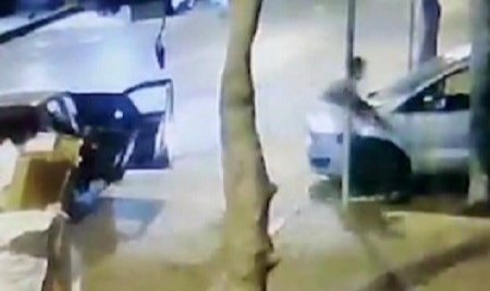 İzmir'de oyuncak tüfekle gasp