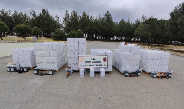 İzmir'de piyasa değeri 3 milyona yakın etil alkol malzemeleri ele geçirildi