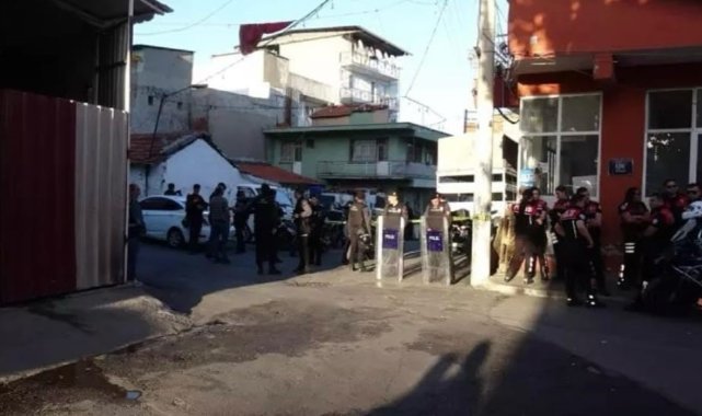 İzmir’deki silahlı kavgada yaralanan adam hayatını kaybetti