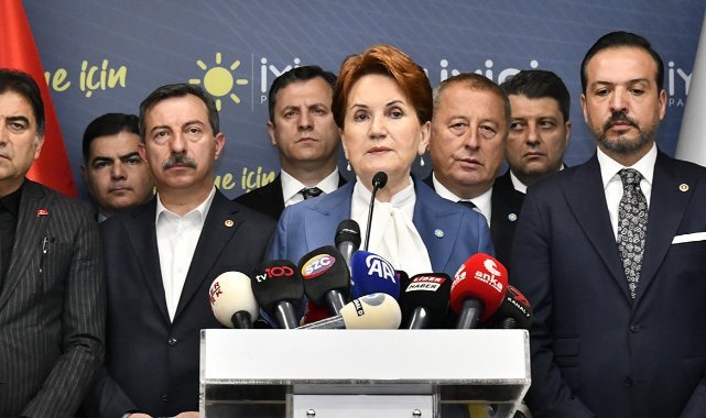 Meral Akşener: ''Genel Başkanlığa aday olmayacağımı ilan ediyorum''