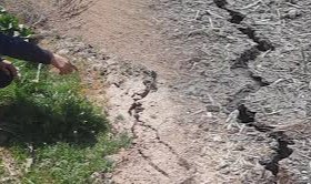 Tokat'ta deprem sonrası yollarda çatlaklar oluştu