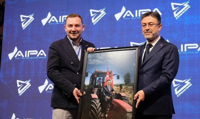 Bakan Yumaklı: Orman yangınlarında yapay zeka temelli yazılımlar kullanılmaya başlandı