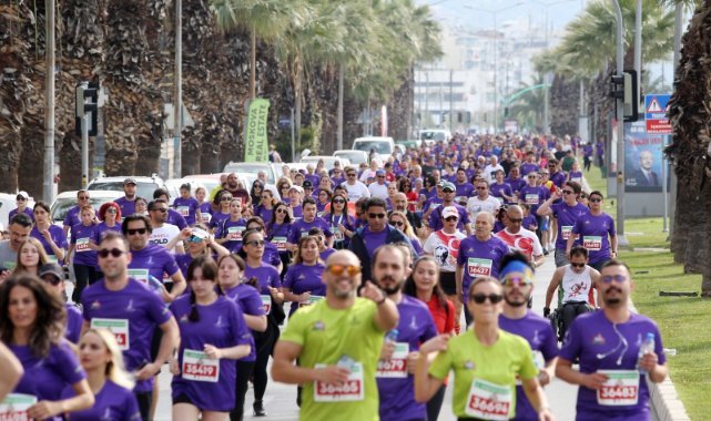 Karşıyaka’da 1500 kişi Zübeyde Anne’ye koşacak