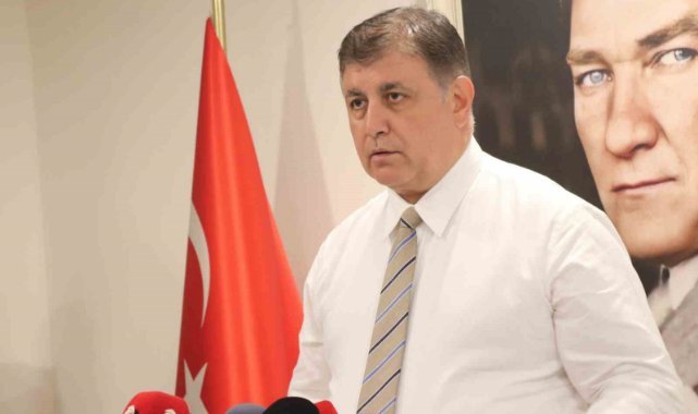 İzmir Büyükşehir Belediye Başkanı Dr. Cemil Tugay’dan çalışanlara mesaj: Toplu sözleşme imzalanmazsa kazanılmış haklar da tehlikeye girer