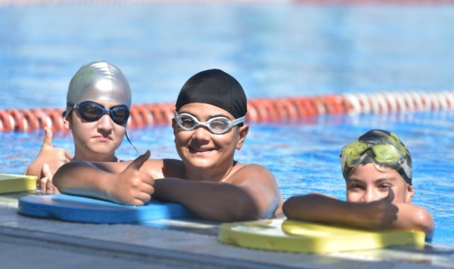 Bornova'da Yaz Spor Okulları coşkusu