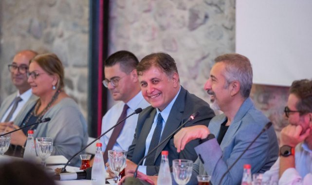 İZPA Bilim Kurulu ilk toplantısını yaptı